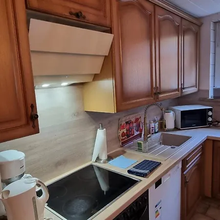 Am Schlossbühel 5 Schlafzimmer Сasa de vacaciones *